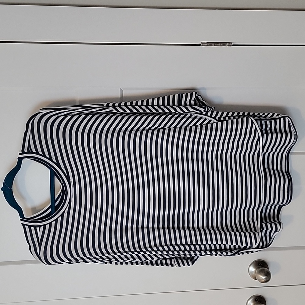 Cupio Black and White Striped Tunic Top